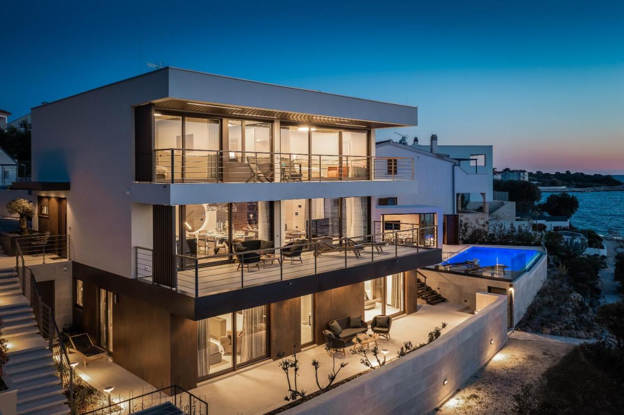 Beachfront Villa Punta Planka With Pool Rogoznica  Exterior foto