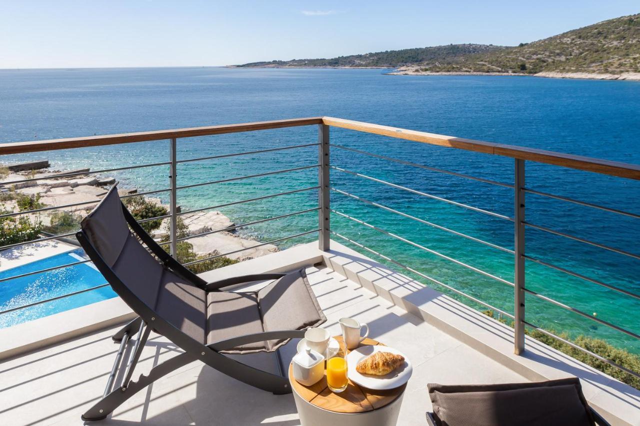 Beachfront Villa Punta Planka With Pool Rogoznica  Exterior foto